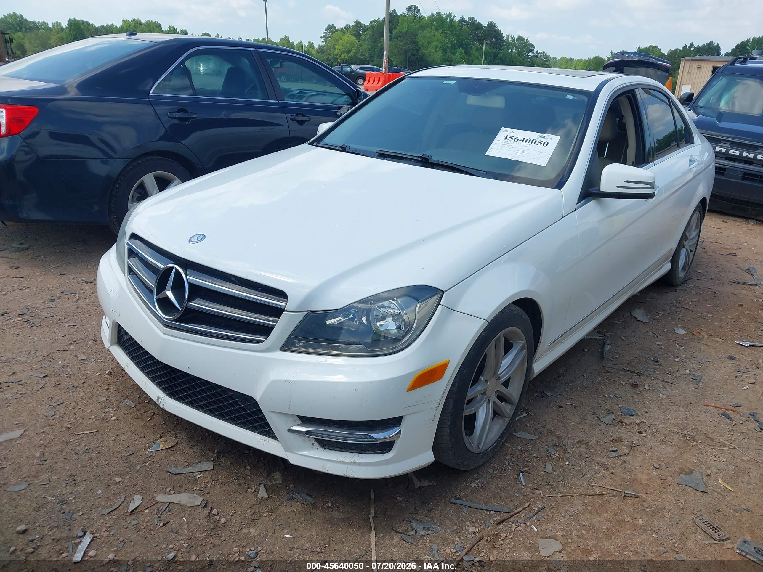 2014 MERCEDES-BENZ C 250 SPORT
