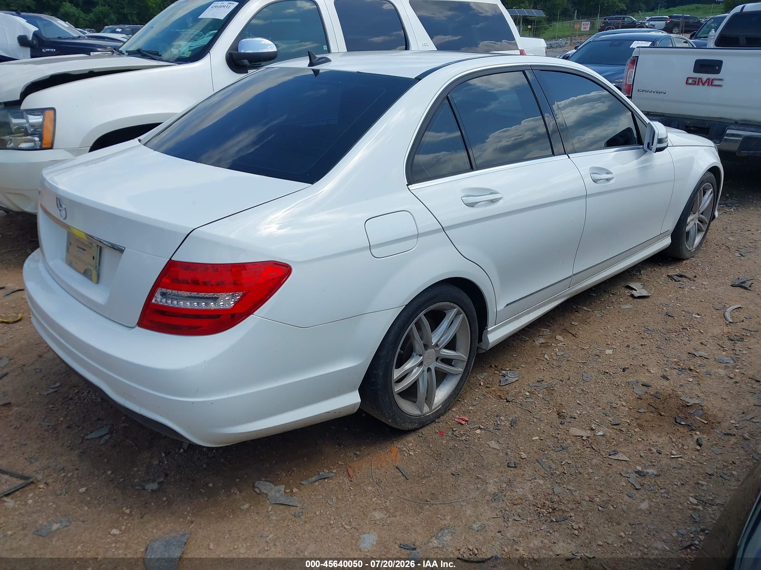 2014 MERCEDES-BENZ C 250 SPORT