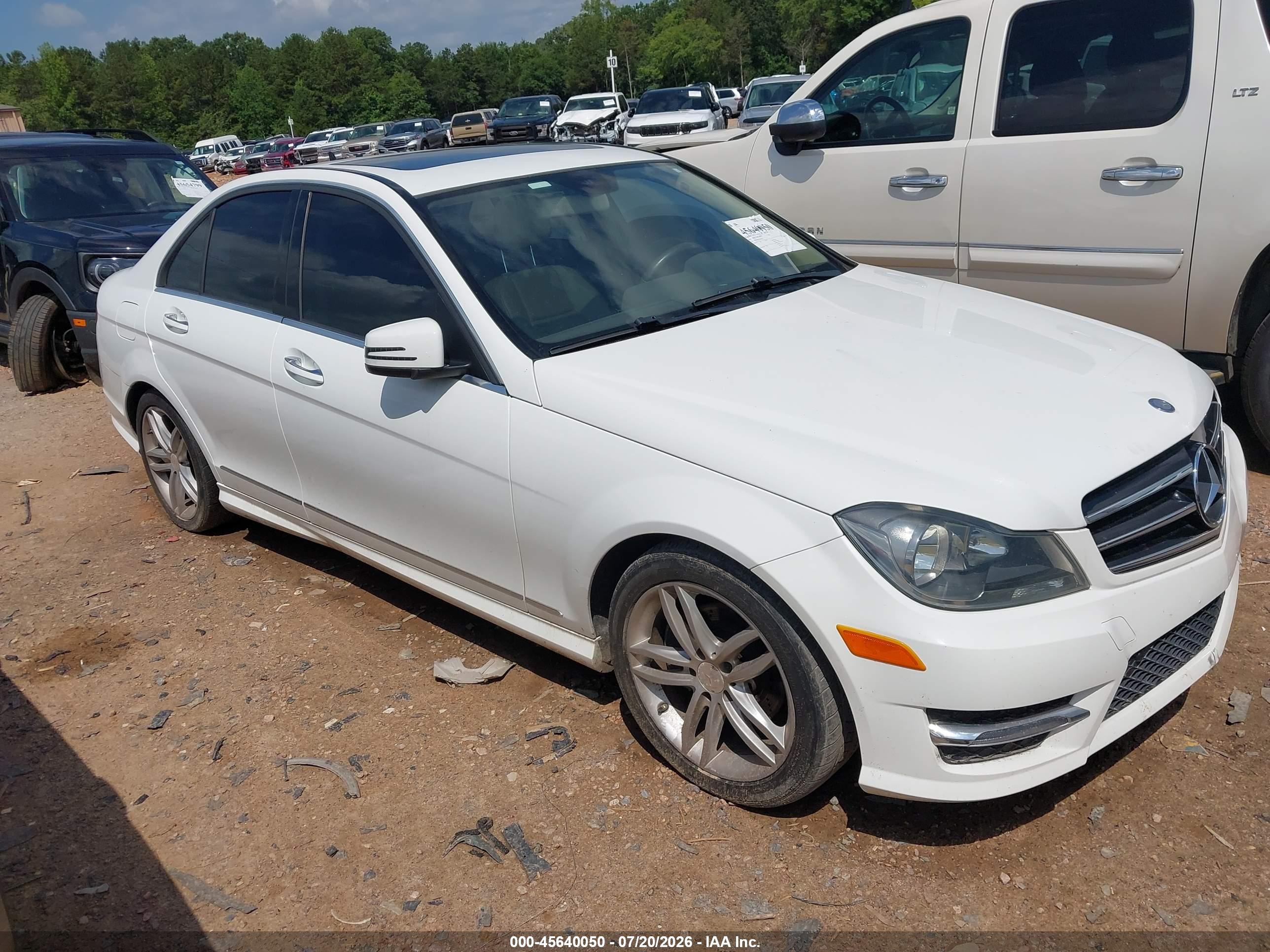 2014 MERCEDES-BENZ C 250 SPORT