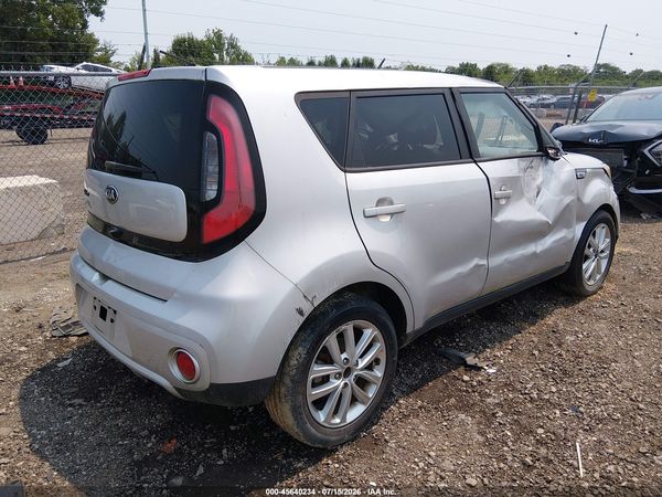 2018 KIA SOUL +