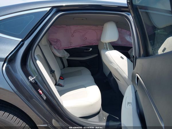 2023 HYUNDAI SONATA SE