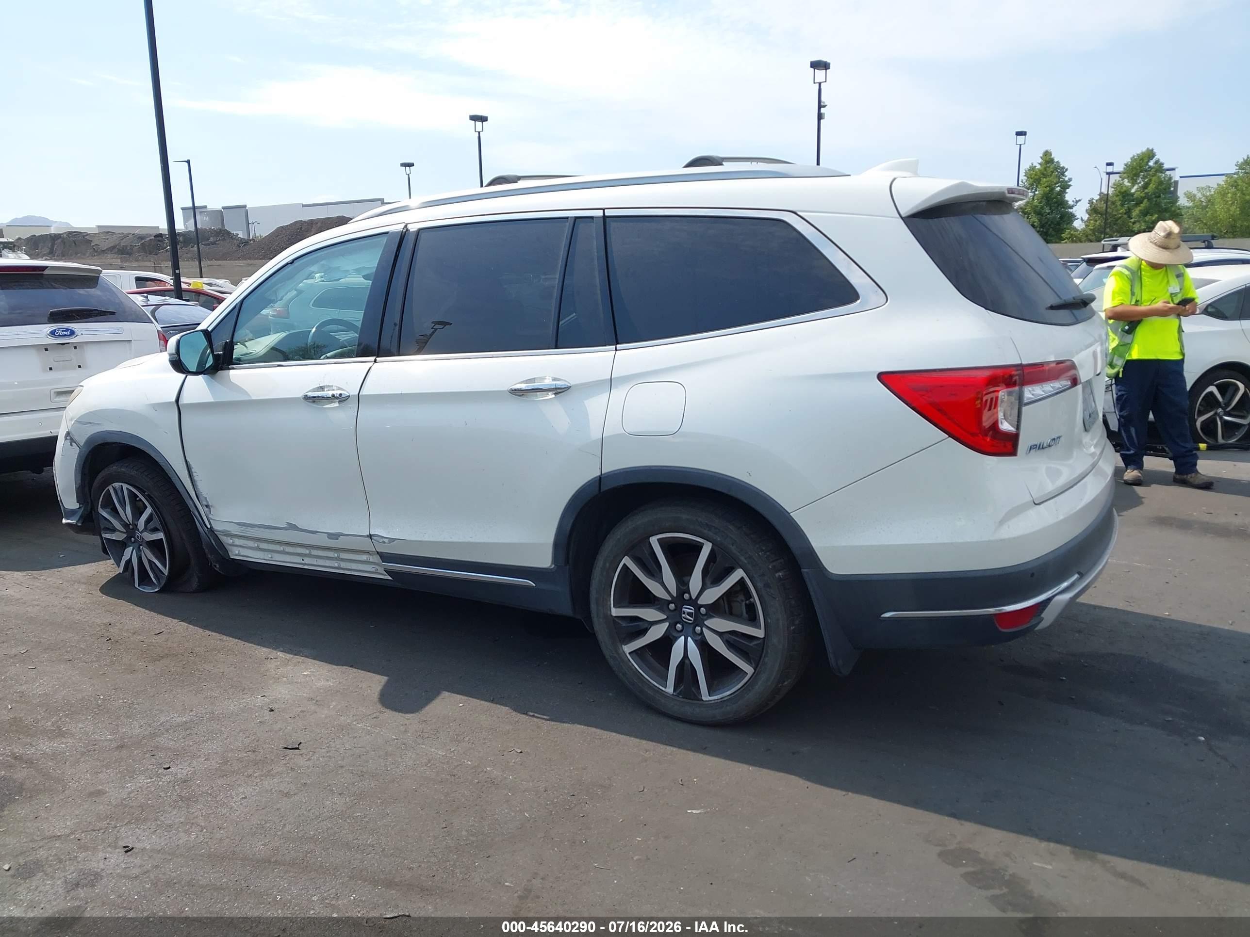 2019 HONDA PILOT TOURING
