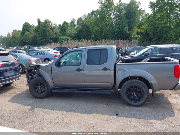 2018 NISSAN FRONTIER SV