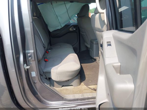 2018 NISSAN FRONTIER SV