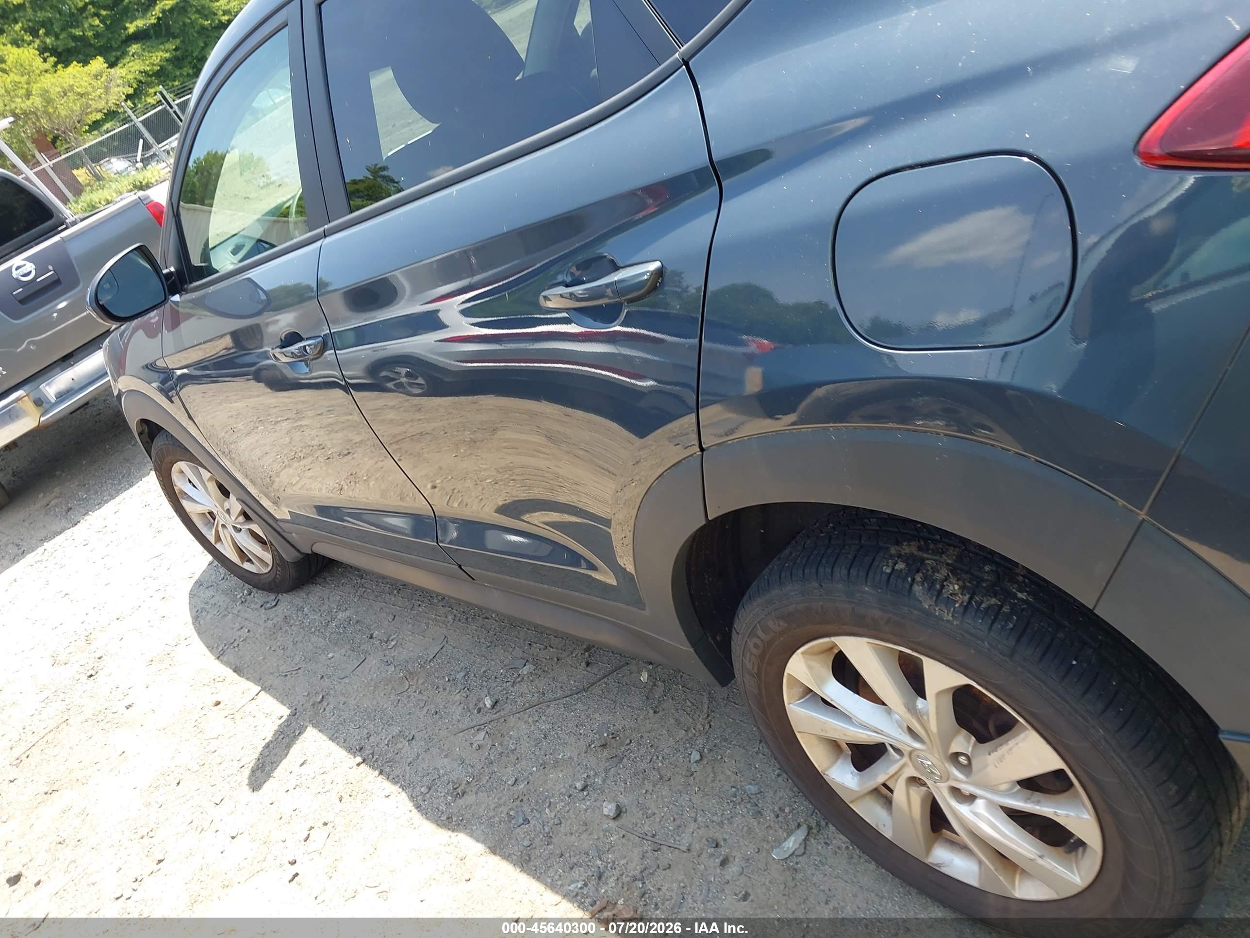 2020 HYUNDAI TUCSON SE