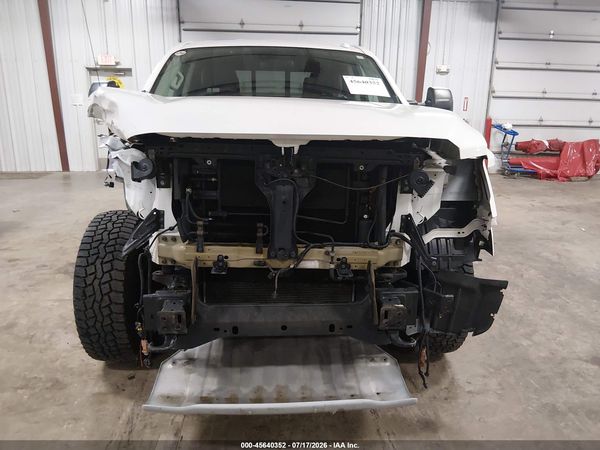 2019 NISSAN TITAN PRO-4X