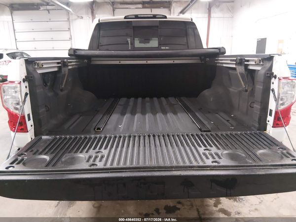 2019 NISSAN TITAN PRO-4X