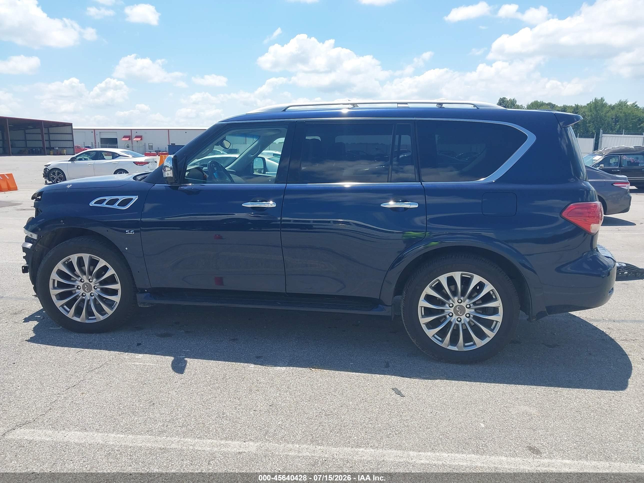 2017 INFINITI QX80