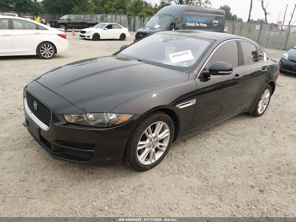 2017 JAGUAR XE 25T PREMIUM