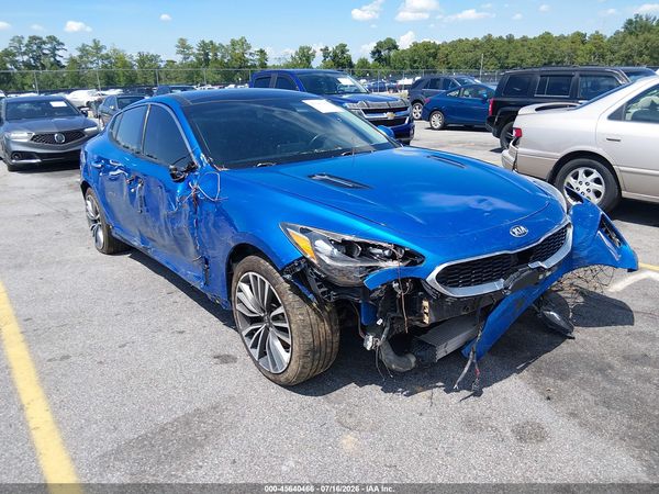 2018 KIA STINGER PREMIUM