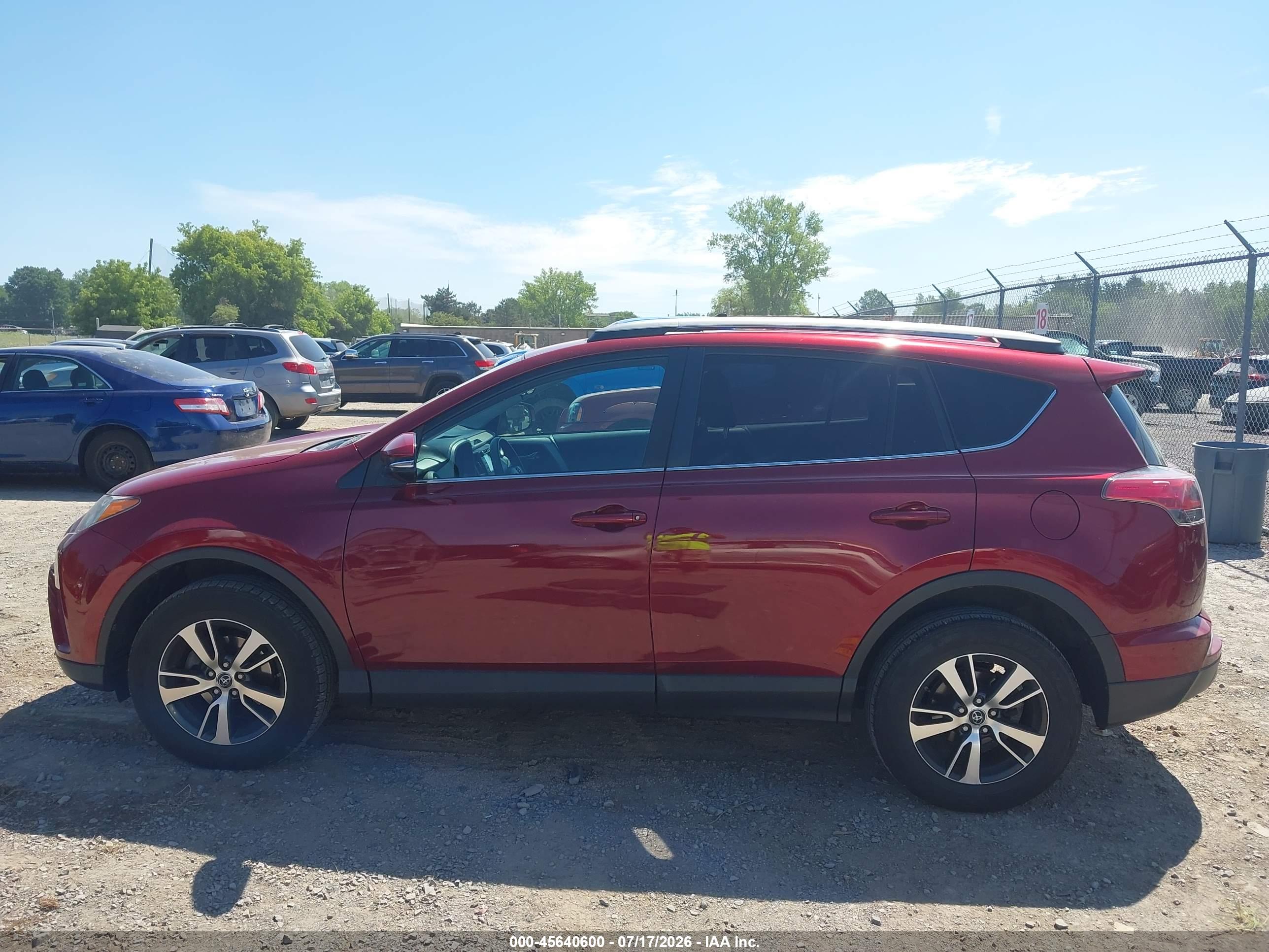 2018 TOYOTA RAV4 XLE
