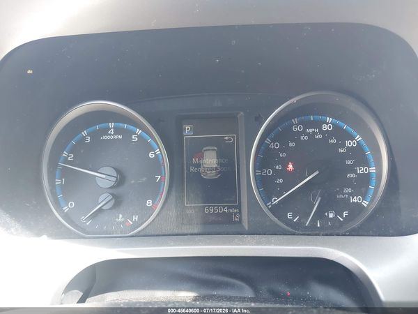 2018 TOYOTA RAV4 XLE