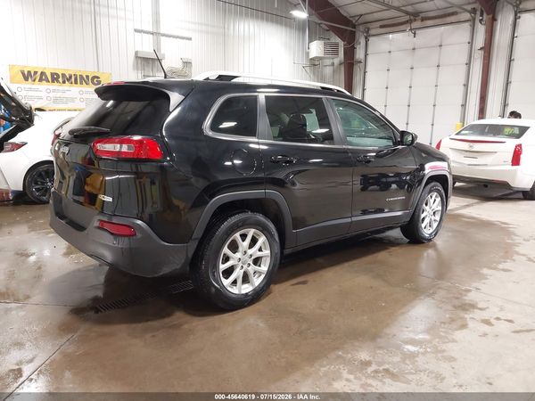 2018 JEEP CHEROKEE LATITUDE 4X4 — I4