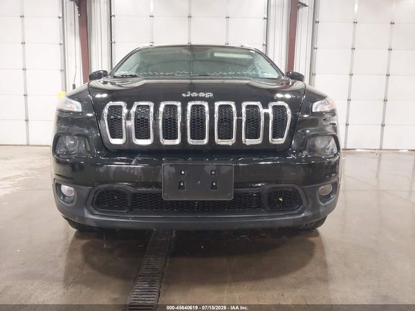 2018 JEEP CHEROKEE LATITUDE 4X4 — I115