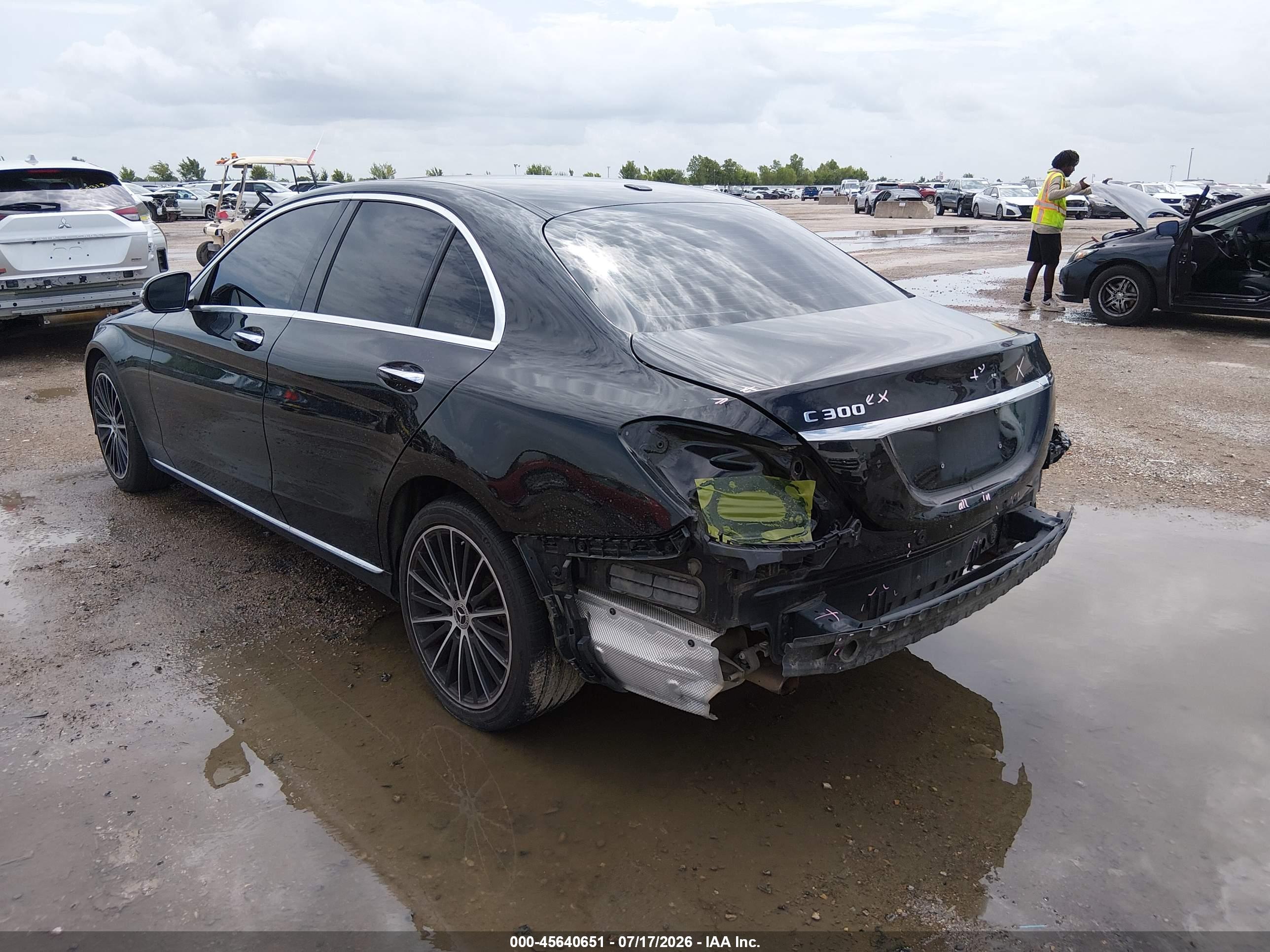 2020 MERCEDES-BENZ C 300 C300