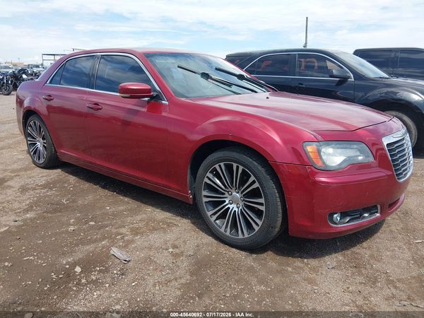 2012 CHRYSLER 300 S V6 — I1