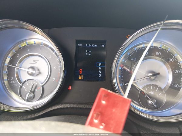 2012 CHRYSLER 300 S V6 — I7