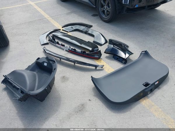 2025 TOYOTA BZ4X XLE