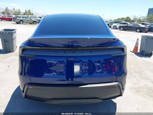 2026 TESLA MODEL Y