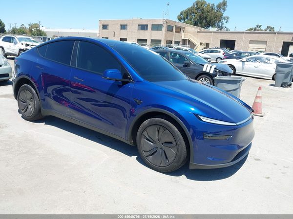 2026 TESLA MODEL Y