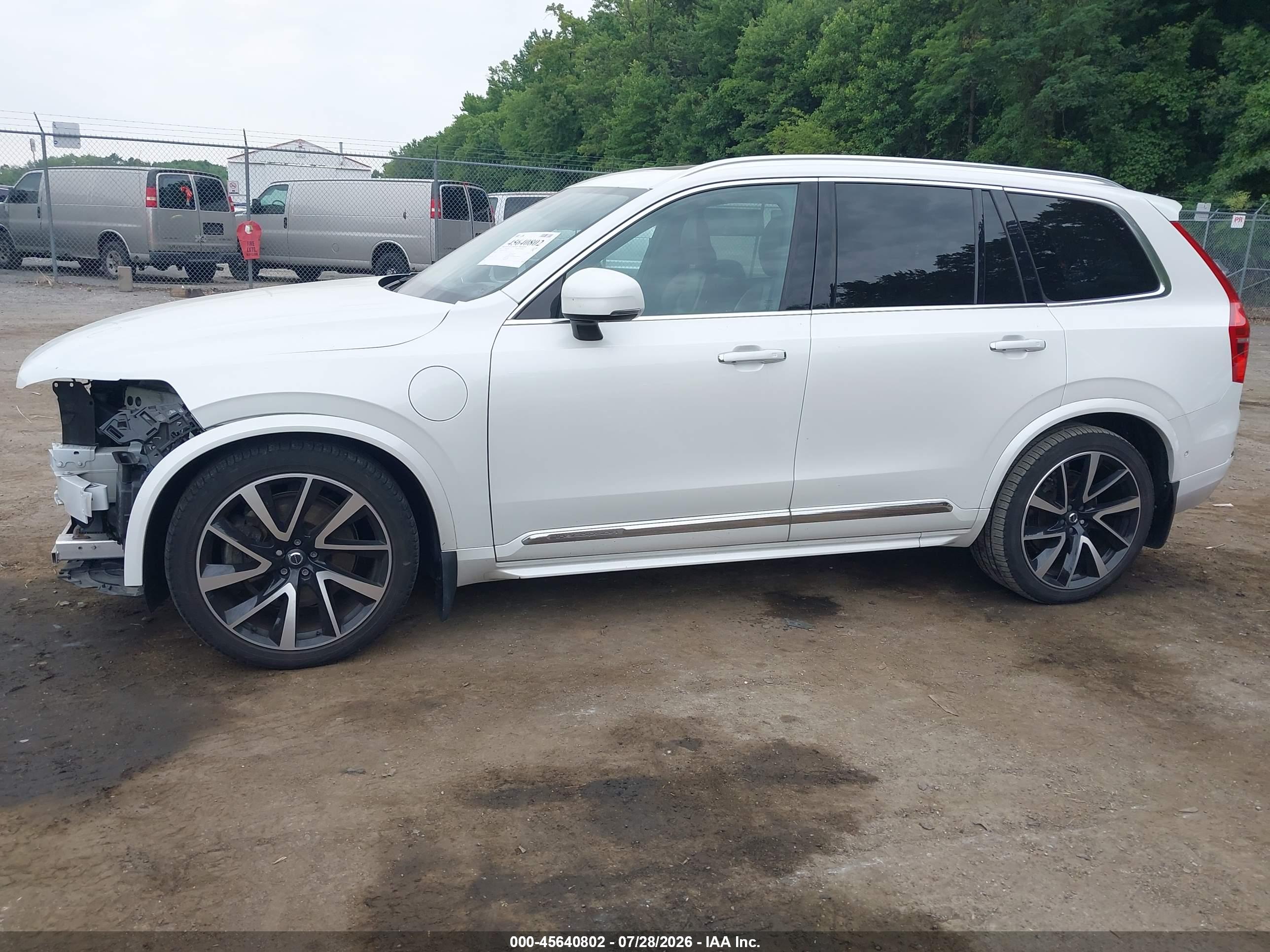 2018 VOLVO XC90 HYBRID T8 INSCRIPTION