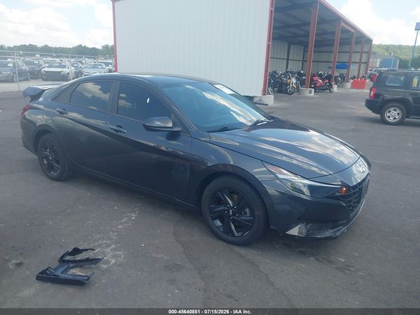 2022 HYUNDAI ELANTRA SEL