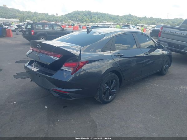 2022 HYUNDAI ELANTRA SEL