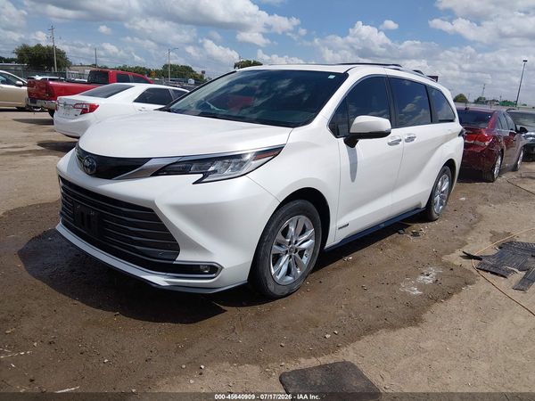 2021 TOYOTA SIENNA LIMITED