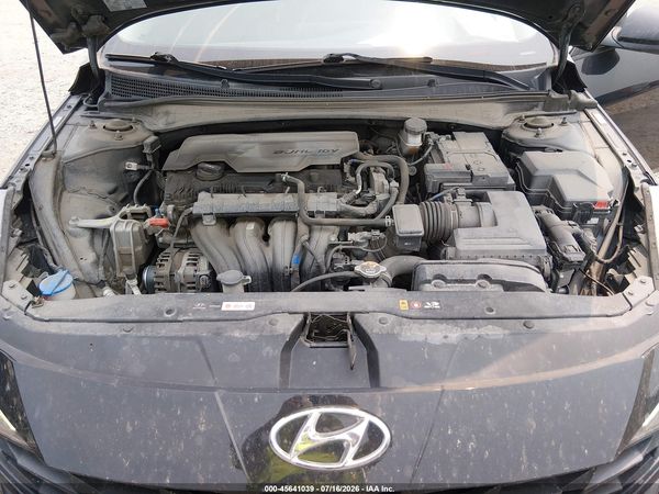 2023 HYUNDAI ELANTRA SE