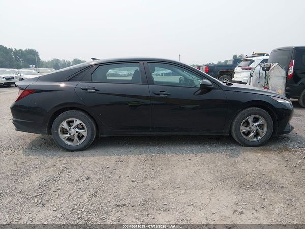 2023 HYUNDAI ELANTRA SE