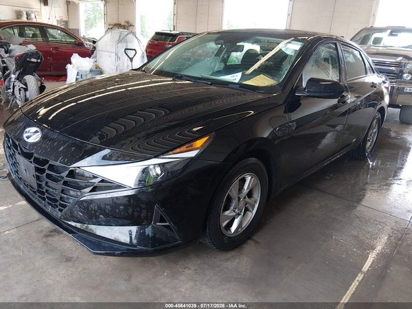 2023 HYUNDAI ELANTRA SE