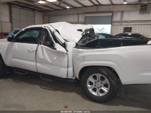 2017 TOYOTA TACOMA SR