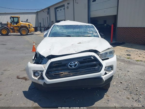 2017 TOYOTA TACOMA SR