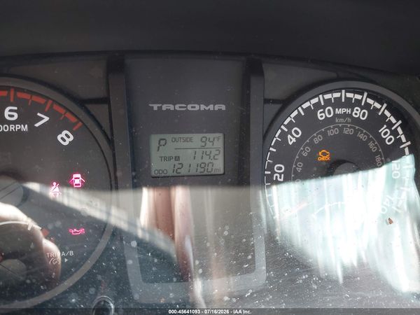 2017 TOYOTA TACOMA SR