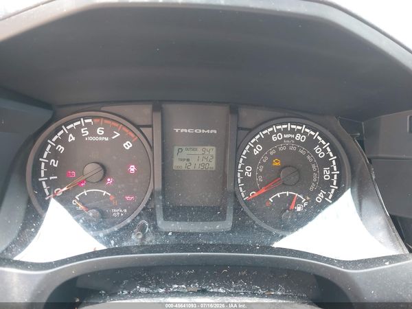 2017 TOYOTA TACOMA SR