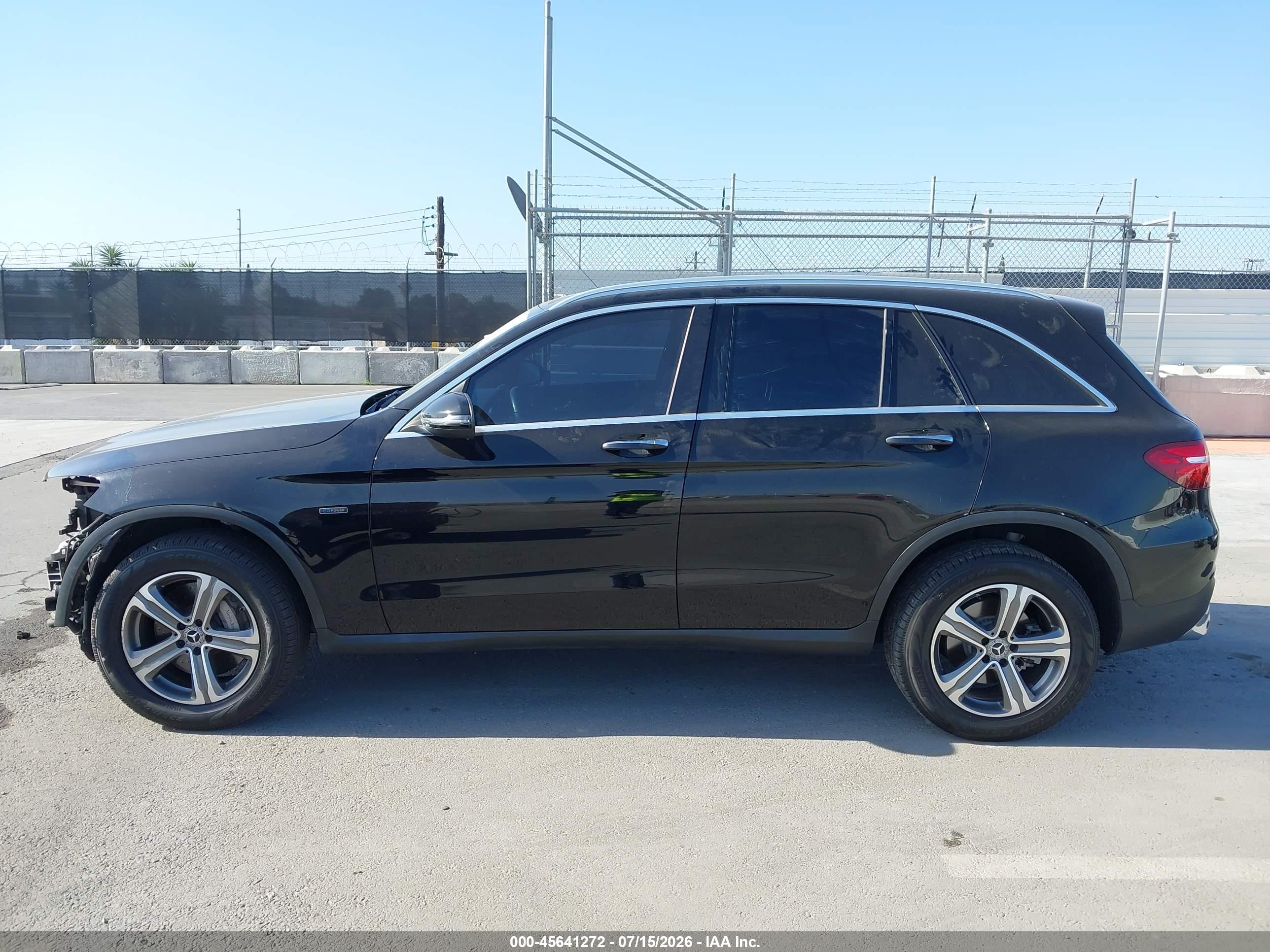 2018 MERCEDES-BENZ GLC 350E 4MATIC