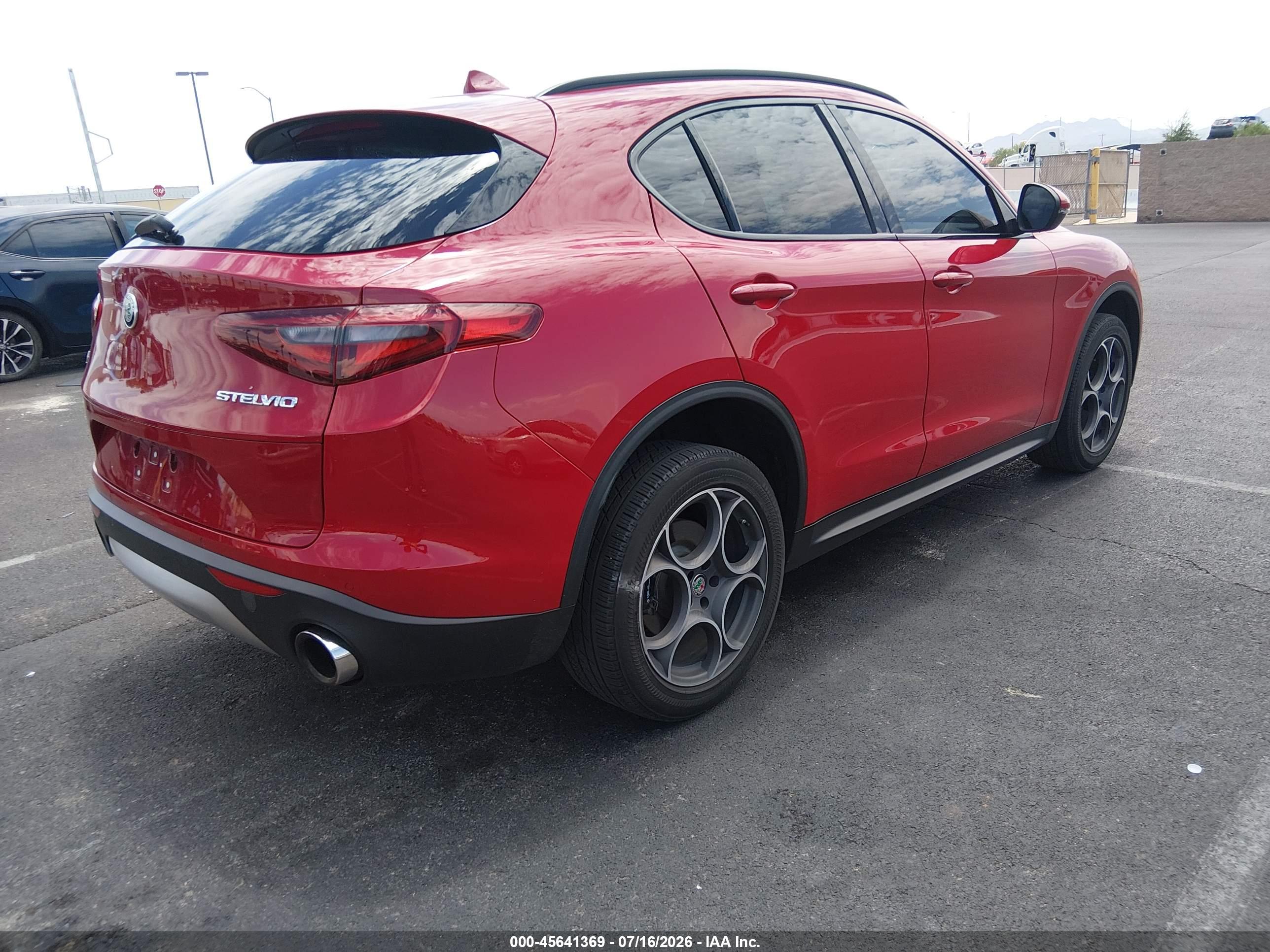 2018 ALFA ROMEO STELVIO SPORT AWD