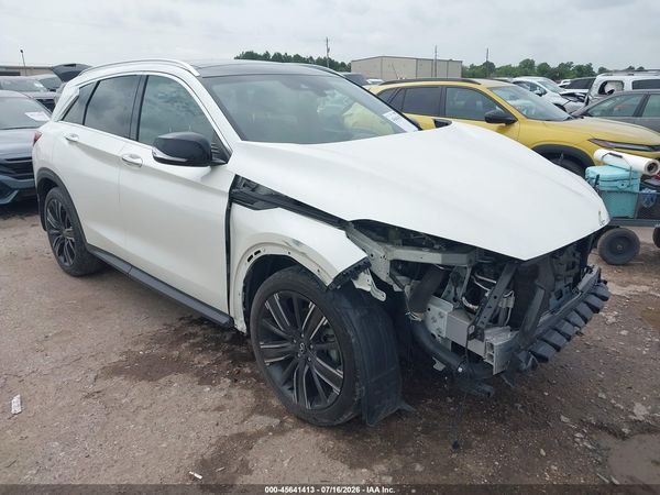 2022 INFINITI QX50 LUXE