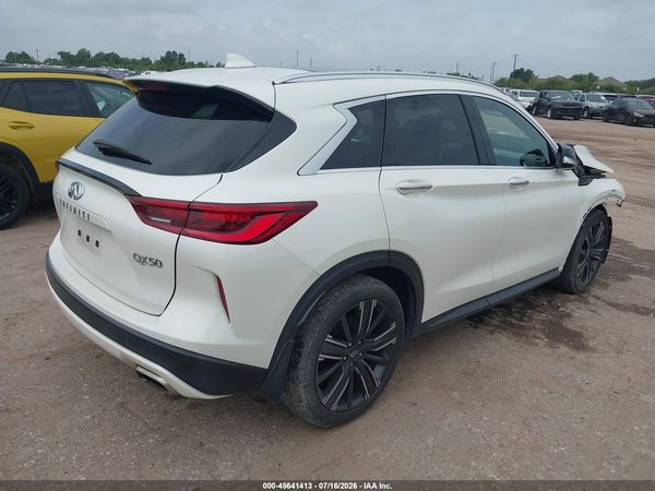 2022 INFINITI QX50 LUXE