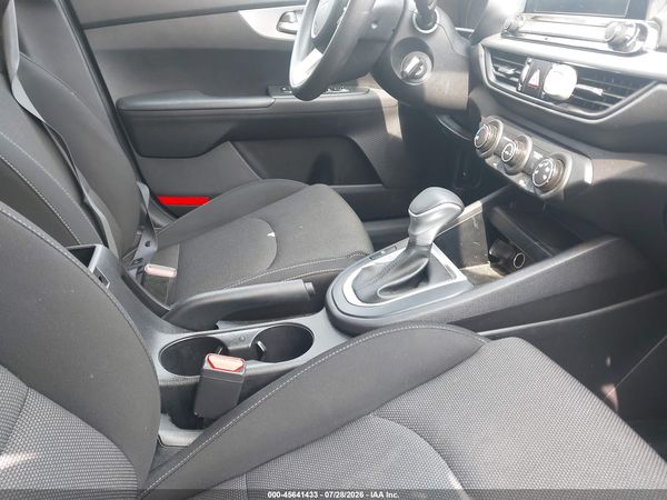 2022 KIA FORTE LXS
