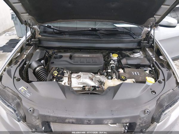 2019 JEEP CHEROKEE LATITUDE PLUS 4X4
