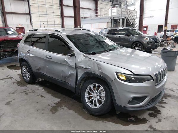 2019 JEEP CHEROKEE LATITUDE PLUS 4X4