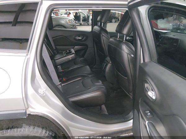 2019 JEEP CHEROKEE LATITUDE PLUS 4X4