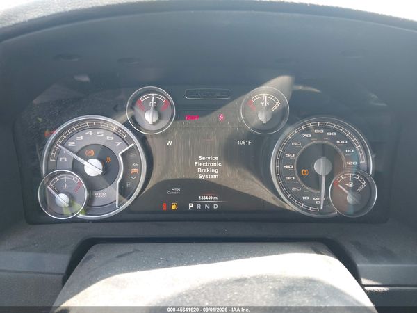 2017 RAM 1500 LIMITED  4X4 5'7 BOX — I7