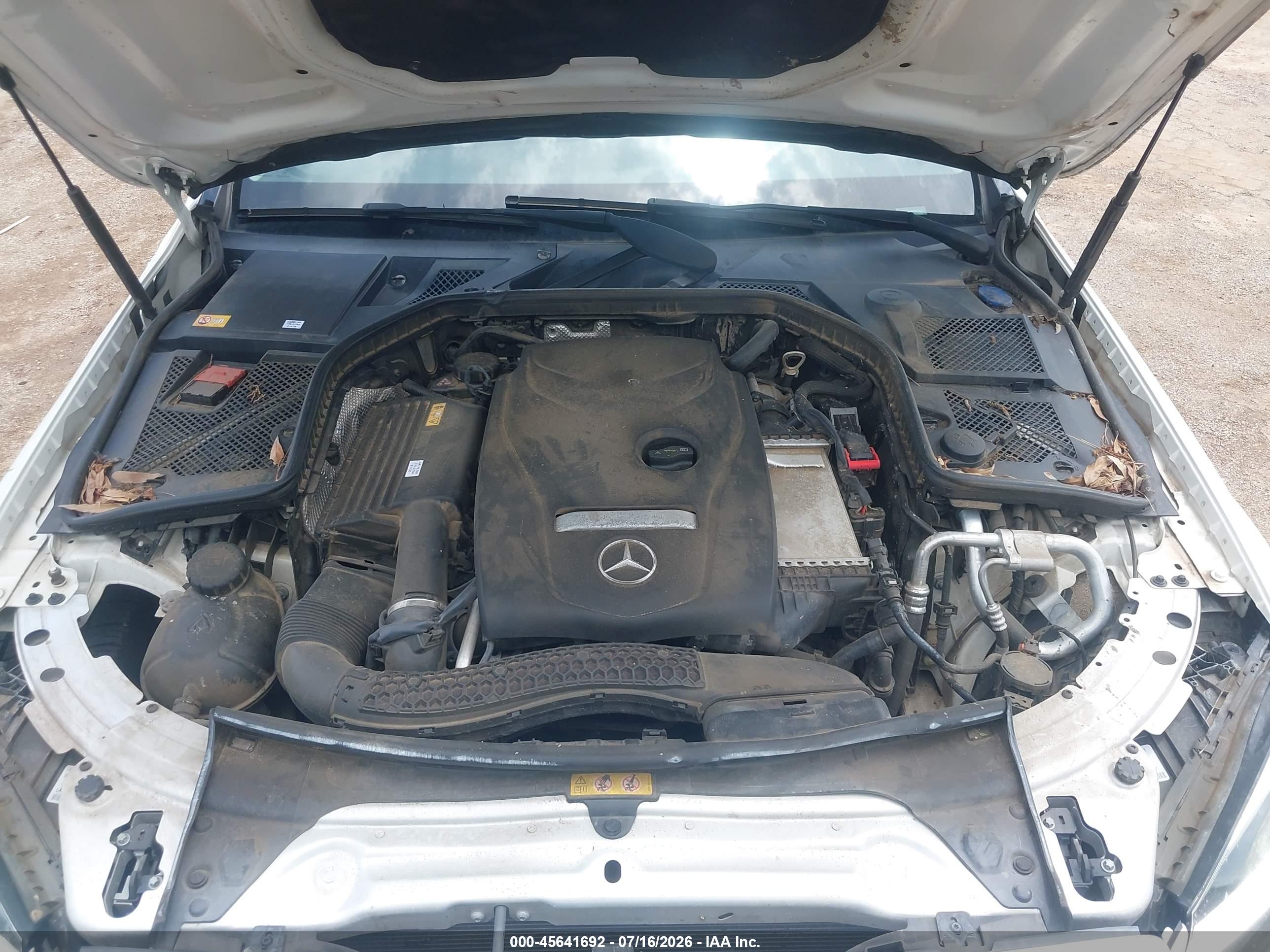 2015 MERCEDES-BENZ C 300 4MATIC