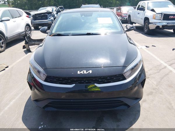 2023 KIA FORTE LXS