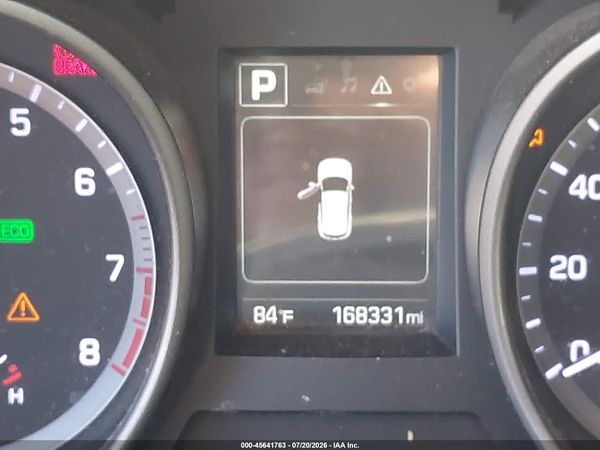 2017 HYUNDAI SANTA FE SE