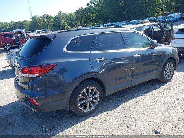 2017 HYUNDAI SANTA FE SE
