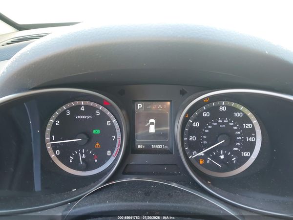 2017 HYUNDAI SANTA FE SE