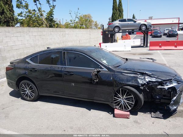 2024 LEXUS ES 300H 300h Premium